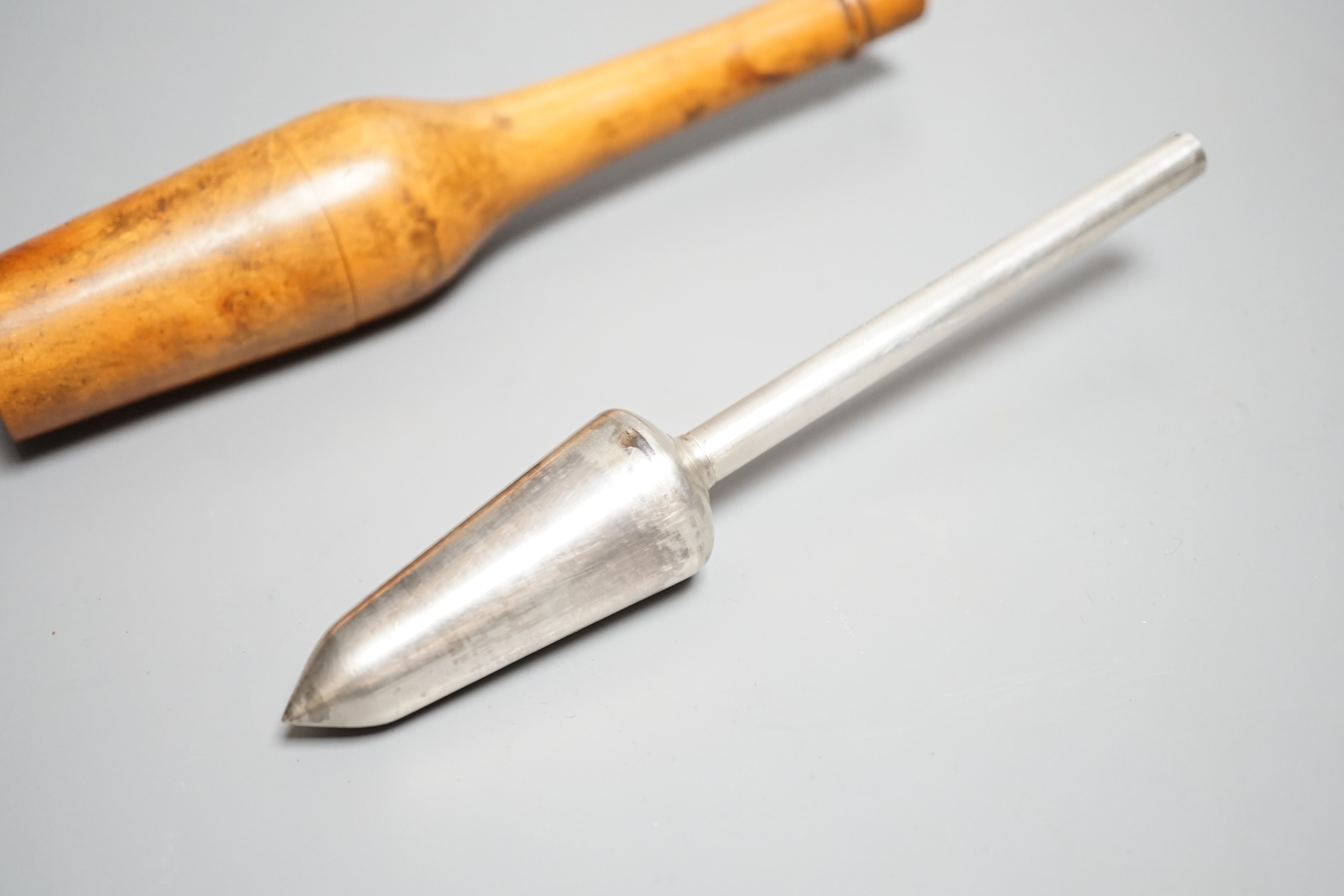 A French hydrometer inscribed 'Ariometer de Cartier' in treen case, overall height 19cm